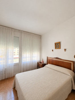 Piso en venta en l'Eixample, Barcelona. Ref. 06801